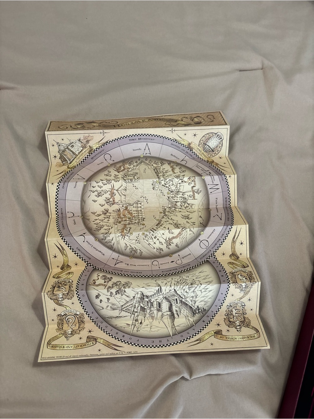 Seraphina Picquery Character Wand Replica with Collector Box & Universal Map - Picture 6 of 9